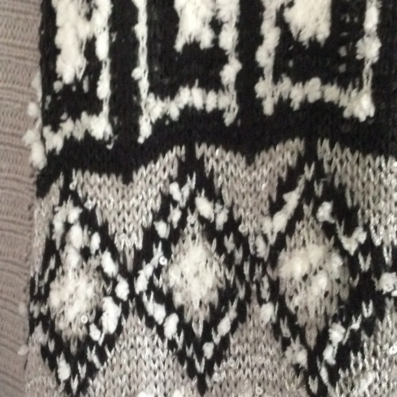 Faded Glory Black White and Gray Open Sweater - Picture 3 of 8